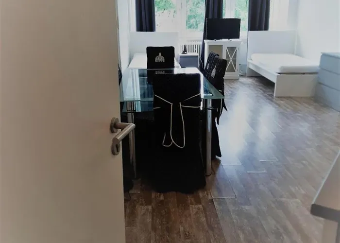 Mehrbett-Apartment 6 Citynah, Einfache Ausstattung