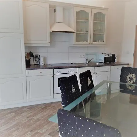 Mehrbett-Apartment 6 Citynah, Einfache Ausstattung Amburgo Esterno foto